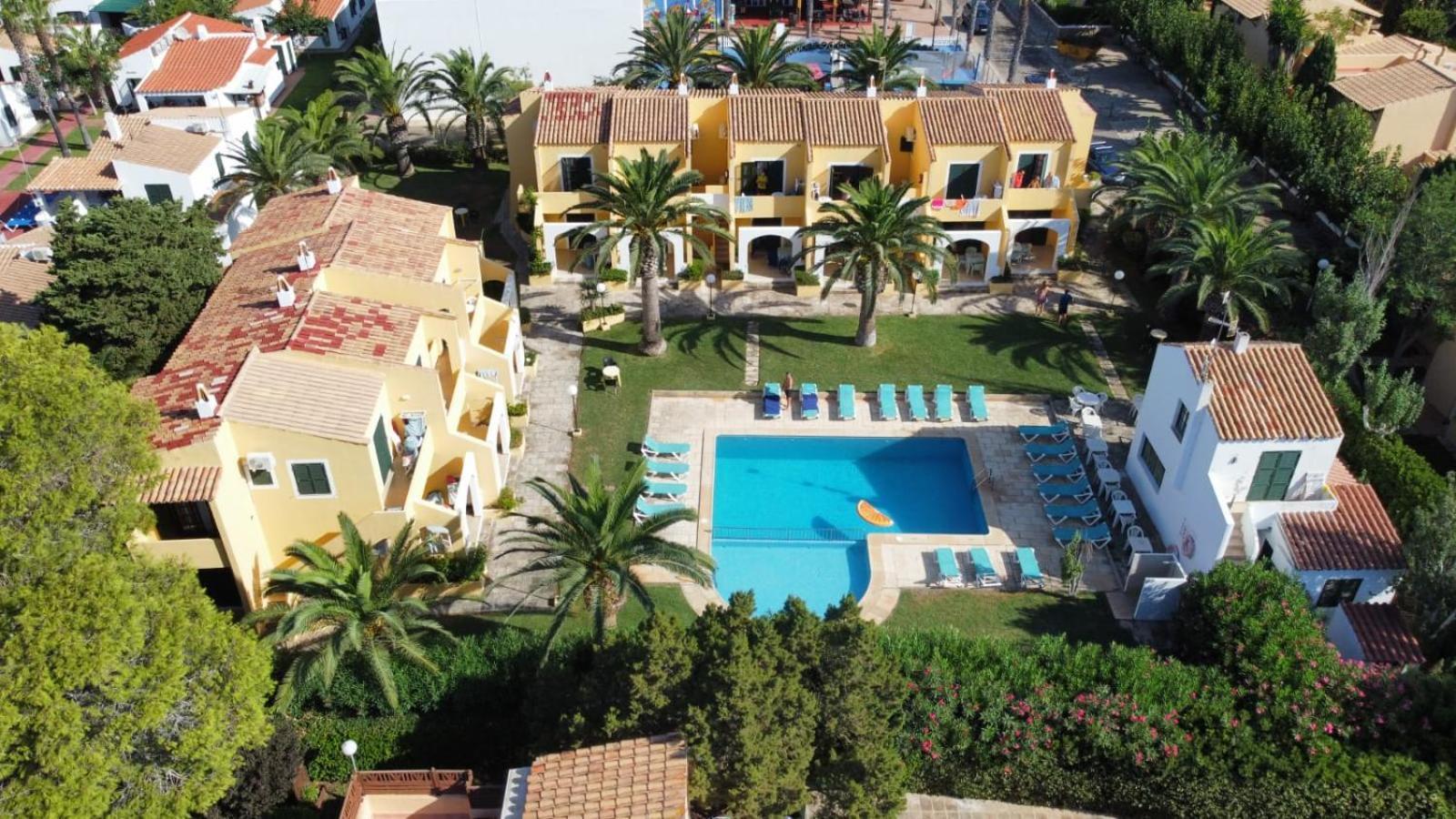Apartamentos Costa Menorca Cala'N Bosch  Exterior photo